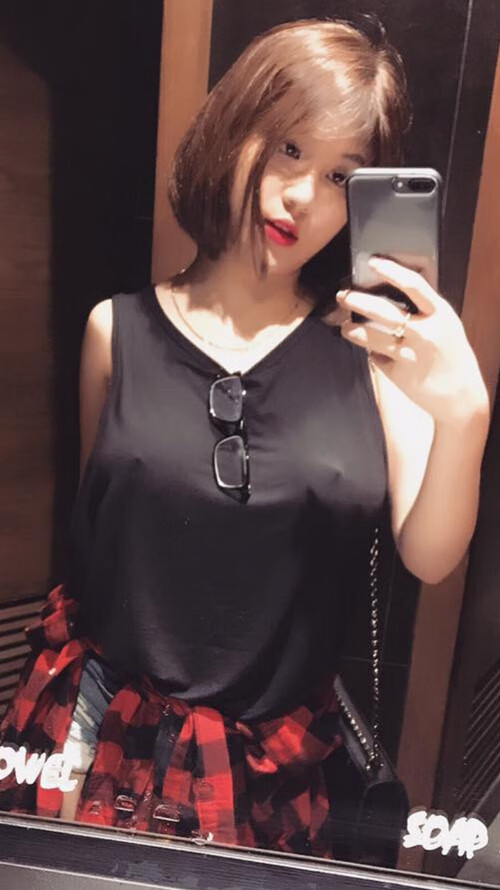 爱游戏官方网站-全场田径比赛精彩瞬间，全场田径比赛精彩瞬间描写