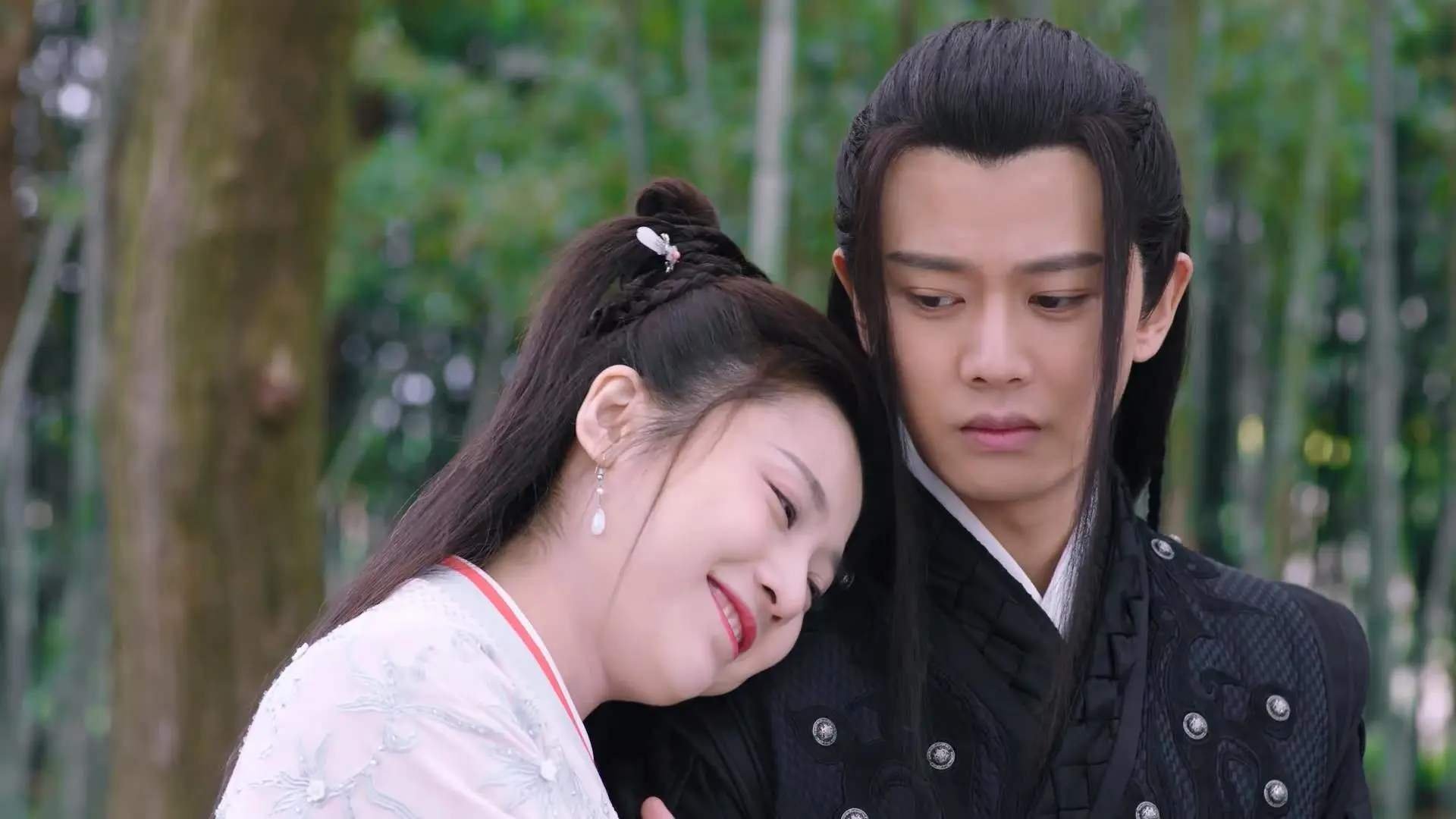 爱游戏官方-布莱克本高位压迫成效显著，蓝白军团冲击升级，布莱克本ds