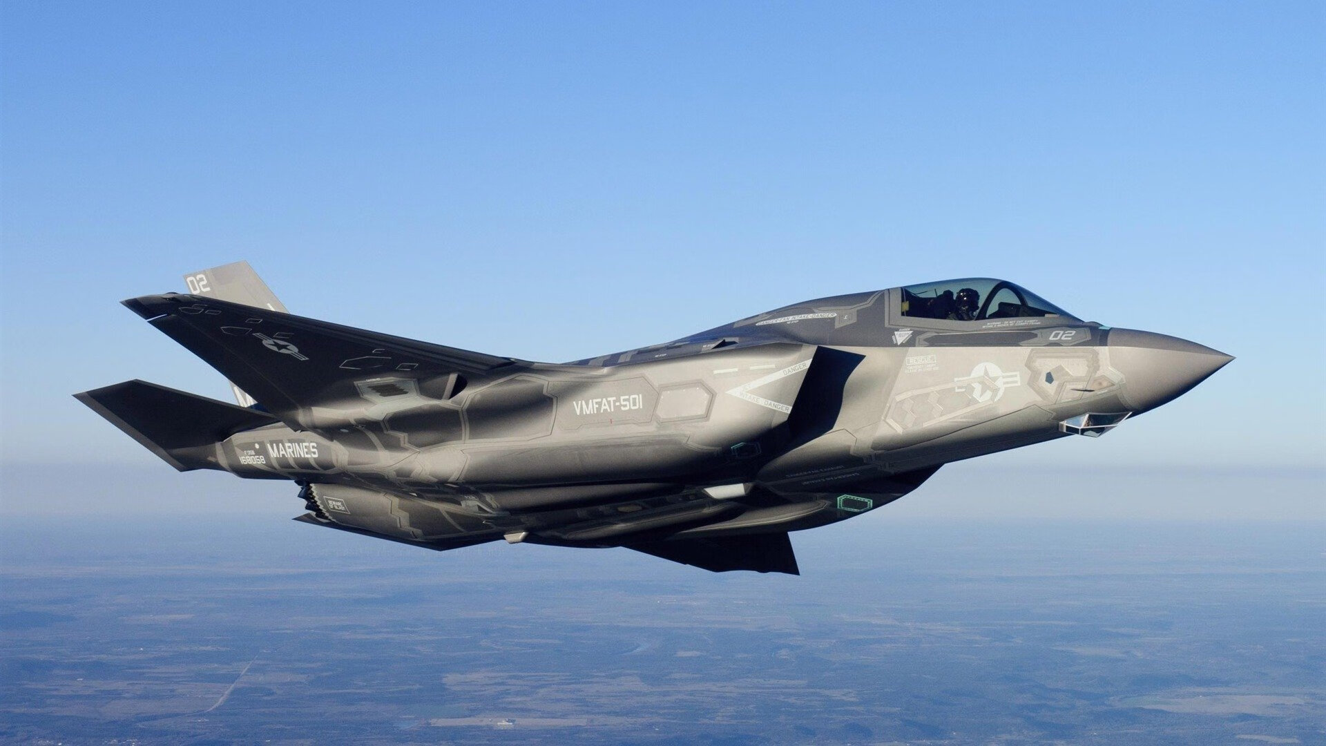 爱游戏 电竞-“费尔南多·比亚尔巴的领导力与球技，成就阿根廷美洲狮队未来”